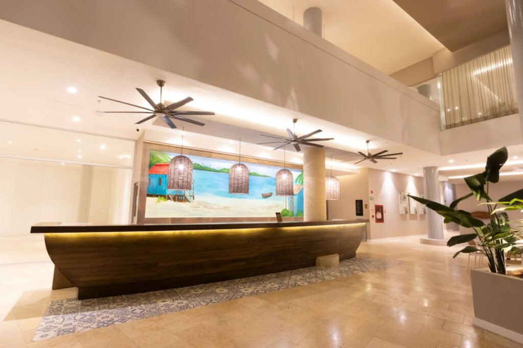 Conoce Hotel Grand Sirenis - foto 6 de 22