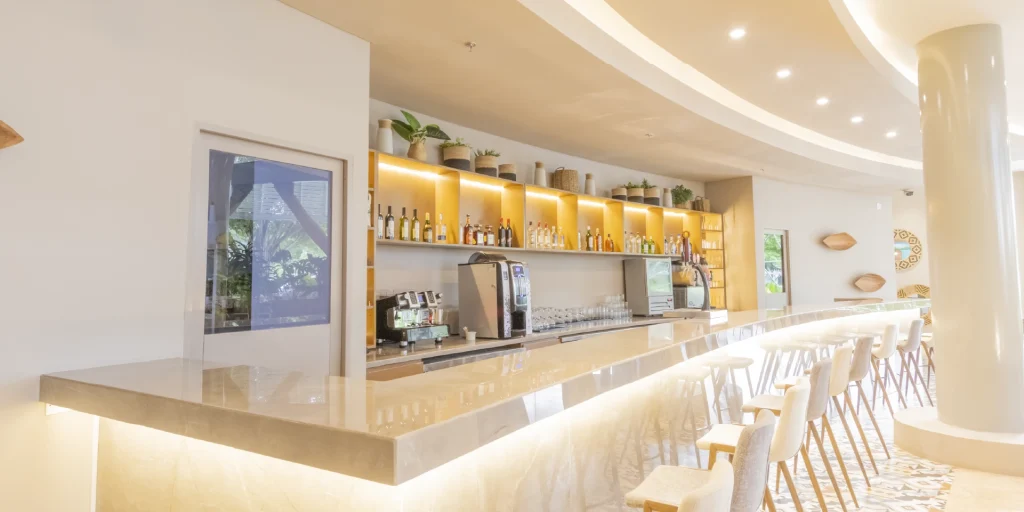 Conoce Hotel Grand Sirenis - foto 15 de 22