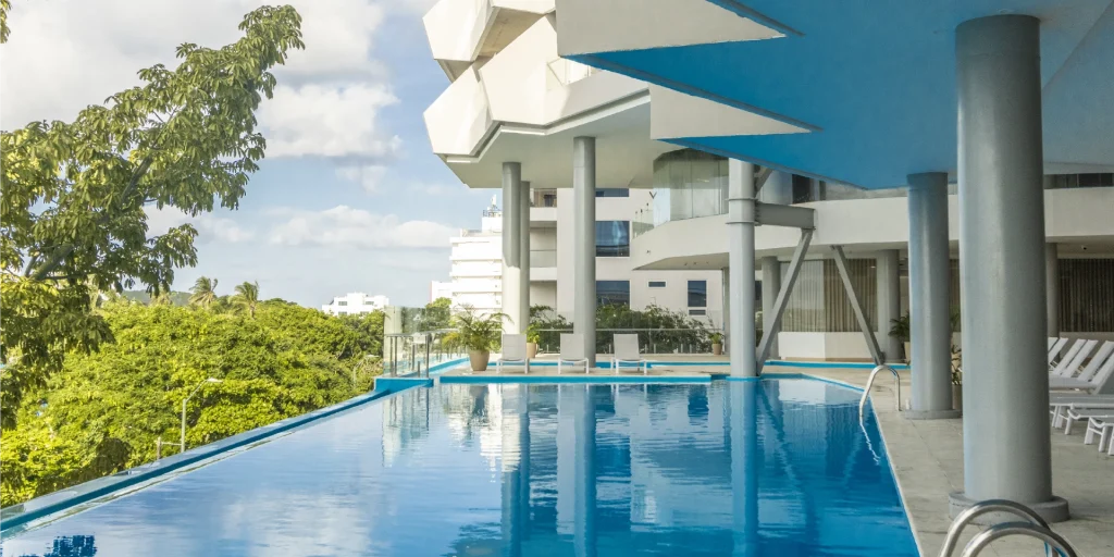 Conoce Hotel Grand Sirenis - foto 14 de 22